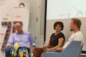 Philip Vaupel und Lina von der Initiative „Chemnitzer Straße 44139“. 