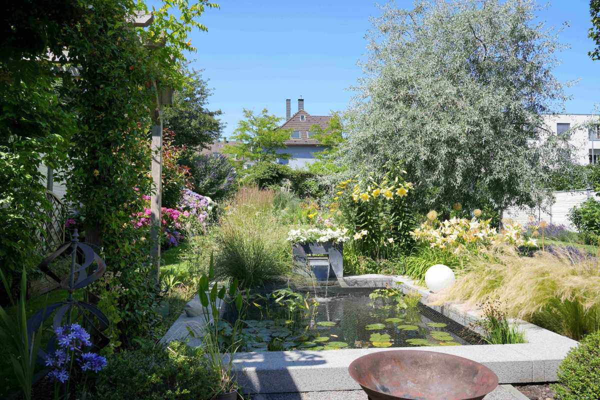 Blick in einen Garten
