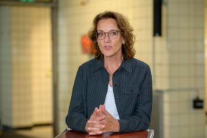 Ursula Mehrfeld ist Vorsitzende der Geschäftsführung der Stiftung Industriedenkmalpflege und Geschichtskultur, hier bei ihrem Grußwort