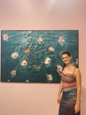 Milena Schilling inszenierte für ihre Serie „ORIGIO“ nackte Personen im Bodensee. (
