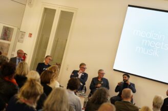 Wenn Medizin und Musik sich treffen: Ein Abend, der verbindet Ausverkauftes „medizin meets musik“ begeistert im Jubiläumsjahr des St. Johannes Hospitals