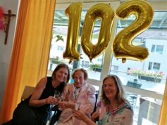 102. Geburtstag: Bürgermeisterin Britta Gövert gratulierte Irmgard Tomhardt