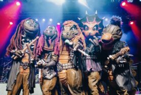 HEAVYSAURUS, die einzigartige Dino-Band