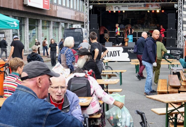 Kana-Suppenküche feierte 35-jähriges Bestehen mit „Kulturfestival für alle“