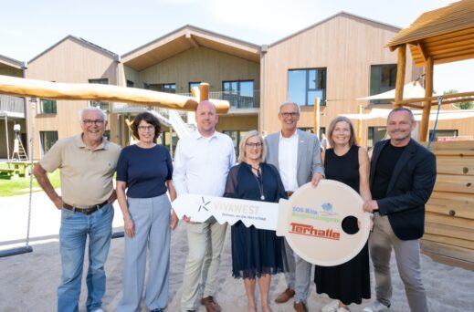 VIVAWEST_Schlüsselübergabe_Kita_Bergmannsgrü n