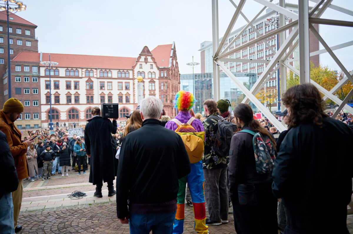 Bilder von der „GenZ regelt“-Demonstration