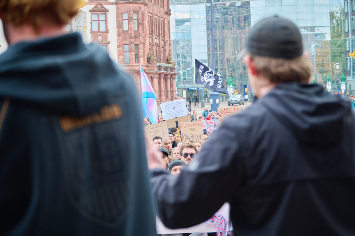 Bilder von der „GenZ regelt“-Demonstration