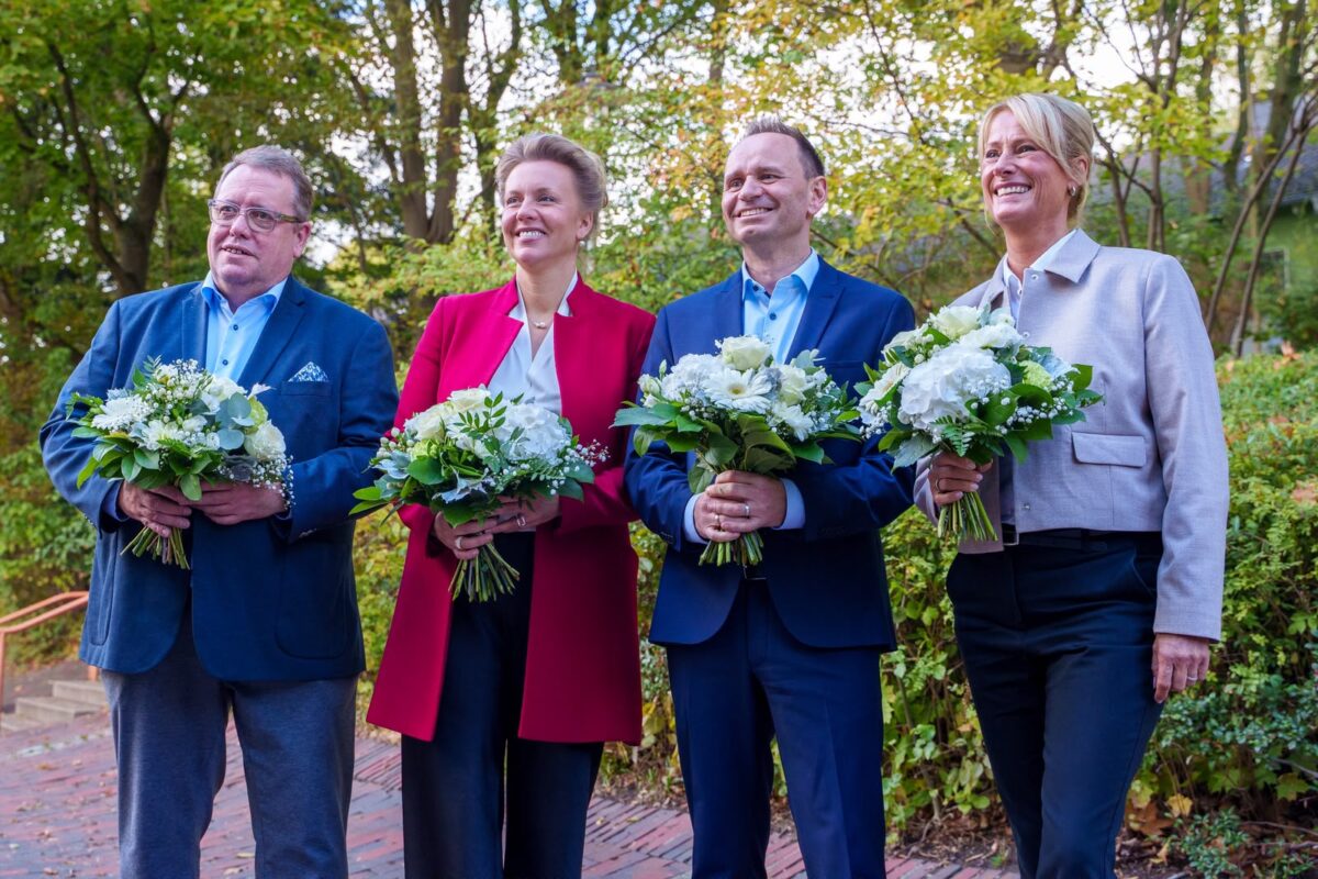 Die CDU-Landtagskandidat:innen (v.l.n.r.): Nils Berning, Ina Brandes, Michael Batzdorff, Claudia Branz